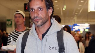 Γιώργος Χρανιώτης: Έφτασε στην Ελλάδα: Όλες οι φωτογραφίες