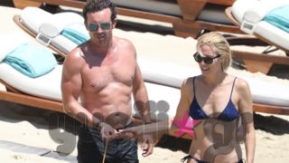 Βίκυ Καγιά &amp; Ηλίας Κρασσάς: Τα #familygoals στιγμιότυπα από τις διακοπές τους! Όλες οι φωτογραφίες