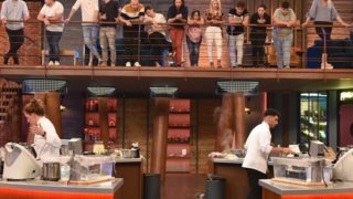 MasterChef: Ποιοι πρώην παίκτες έριξαν... άκυρο στην πρόσκληση για τον τελικό;