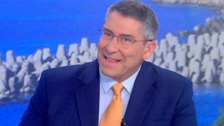 Άκης Παυλόπουλος: &quot;Πήρα τον Δημήτρη Οικονόμου και του είπα άνοιξε την τηλεόραση, κάτι συμβαίνει με την εκπομπή&quot;