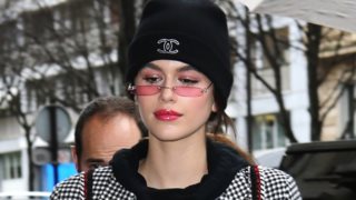 Kaia Gerber: Λατρέψαμε το bronzed, καλοκαιρινό beauty look της
