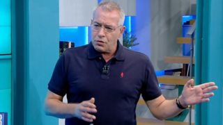 Ο Νίκος Μάνεσης ξεκαθαρίζει για τη δήλωση του περί "τελευταίας διετίας": "Χθες πατώσαμε, άσχημο ξύλο"