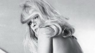 "Με την Αλίκη Βουγιουκλάκη πηγαίναμε για γάμο. Ήταν ξετρελαμένη μαζί μου"