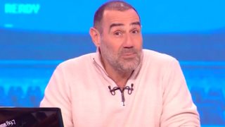 Το αιχμηρό σχόλιο του Αντώνη Κανάκη για τον Άρη Πορτοσάλτε: &quot;Μέχρι και στο control πρέπει να έσκασαν στα γέλια&quot;