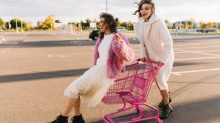 Δημιουργήστε στυλ με φούστες - Στιλιστική έμπνευση από τις celebrities