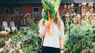 Διατροφικές Ακρότητες: «Στη φρουτόκρεμα βάζω παπάγια και λιναρόσπορο»