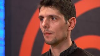 MasterChef : Ο παίκτης που εξόργισε τους κριτές &amp; έκανε τον Κουτσόπουλο να αποκαλέσει το πιάτο του «σκουπίδι»