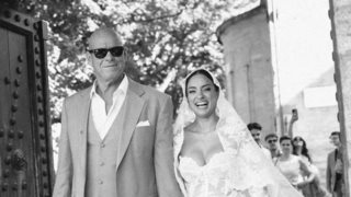 Όσα έγιναν στη γαμήλια δεξίωση του Τζώνη Καλημέρη και της Ελπίδας Ιακωβίδου - Η ατάκα της νύφης στο κοινό