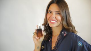 Beauty o&#39; Clock | Η Έλενα Γαλύφα μάς μυεί στην καθημερινή skincare ρουτίνα της