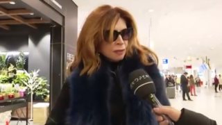 Αντέδρασε η Μιμή Ντενίση: "Να σας πω για το ωραίο ταξίδι που έκανα;"