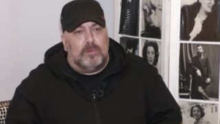 Γιώργος Αλκαίος: &quot;Έχασα κιλά γιατί δεν ήθελα μετά από χρόνια να με βλέπω με τα μάγουλά μου&quot;