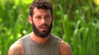 Survivor | Ενοχλημένος ο Στάθης Σχίζας: "Πώς ξέρει η Στέλλα ότι έχω δημοτικότητα; Ο Ταλάντσεβ δεν βγήκε να πει μία καλή κουβέντα για μένα"
