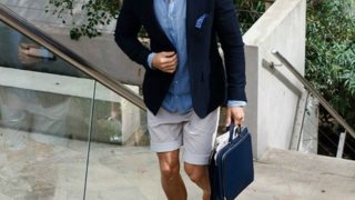 Βερμούδα Στη Δουλειά: Γίνεται;