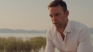 Μία γυναίκα ρώτησε τον Στέφανο Κασσελάκη αυτό που σκεφτόμαστε όλοι