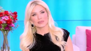 Η Κατερίνα Καινούργιου για τη Δανάη Μπάρκα: "Σου γνωρίζει η φίλη σου τον σύντροφό της και μετά από τρεις μήνες..."
