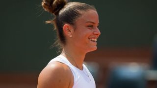 Λύγισε η Μαρία Σάκκαρη: &quot;Ντροπιάζω όλους τους Έλληνες&quot;