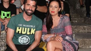 Θανάσης Βισκαδουράκης - Κατερίνα Γιώτα: Βαφτίζουν τον γιο τους: Οι πρώτες πληροφορίες &amp; το όνομα που θα πάρει ο μικρός