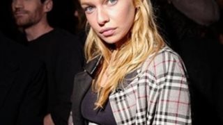 Burberry: Αλλάζει το κλασσικό καρό του οίκου για καλό σκοπο