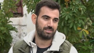 Ο Νίκος Πολυδερόπουλος για την προσωπική του εμπειρία στο αναπηρικό καροτσάκι