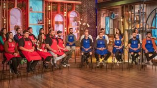 MasterChef | &quot;Αγάπες, είστε κλόουν&quot; - Οι εντάσεις στην &quot;κόκκινη&quot; ομάδα και οι υποψήφιοι προς αποχώρηση