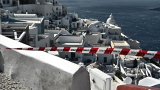Συνεχίζονται οι σεισμοί στη Σαντορίνη: Νέα δόνηση 4,7 Ρίχτερ - &quot;Ο κύριος σεισμός δεν έχει γίνει ακόμα&quot;, λέει το ΕΚΠΑ