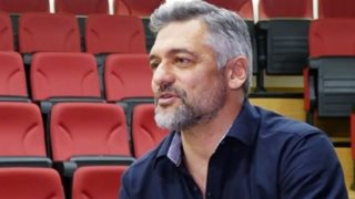 Η εξομολόγηση του Στέλιου Κρητικού για το bullying: &quot;Για τον κόσμο είναι ένας τεράστιος σκηνοθέτης, για μένα είναι ένα τίποτα&quot;