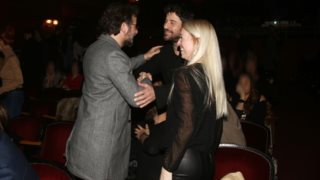 Διάσημοι Έλληνες: 7 άβολες στιγμές που απαθανάτισε ο φακός