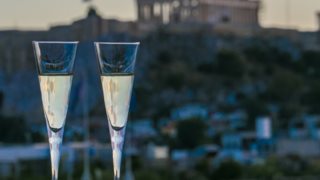 NJV Athens Plaza: Με ένα επιτυχημένο full moon party γιορτάστηκε
η ανακαίνιση της Προεδρικής Σουίτας!