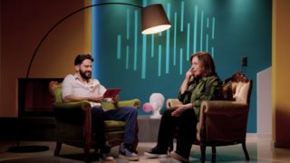 Χάρις Αλεξίου &amp; Διονύσης Ατζαράκης σε ένα επικό βίντεο