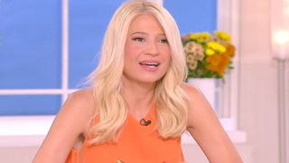 Φαίη Σκορδά: &quot;Ήρθα σε πολύ άβολη θέση με την ερώτηση, αυτός είναι ένας αξιόλογος δημοσιογράφος&quot;