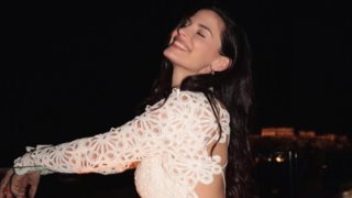 Η Χριστίνα Μπόμπα με το φόρεμα από το παριζιάνικο brand που λατρεύουν όλες οι celebrities