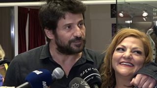 Αλέξης Γεωργούλης &amp; Βίκυ Σταυροπούλου: Η απολαυστική συνάντηση μπροστά στις κάμερες!