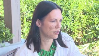 Η Ραμόνα Βλαντή &quot;απασφάλισε&quot;: Η &quot;πλαστική&quot; Σοφία Χατζηπαντελή, οι bloggers κρεμάστρες &amp; το &quot;My Style Rocks&quot;