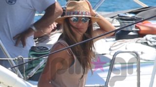 Ελένη Τσολάκη: Σε χαλαρές στιγμές με τον σύζυγό της στα Κουφονήσια