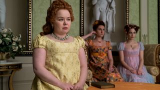 Nicola Coughlan | Γιατί είναι το νέο αγαπημένο μας style icon