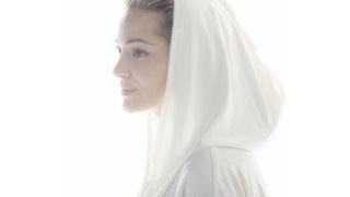 Νατάσσα Μποφίλιου
 
: Η ιδιαίτερη δήλωση για τις συνεργασίες της &amp; το λαϊκό τραγούδι