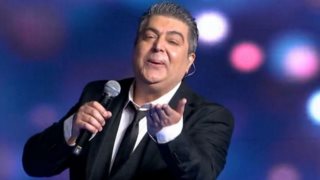 J2US | Αποθεώθηκε ο Σώτης Βολάνης! Η on - air συγκίνηση του τραγουδιστή