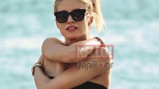 Ευαγγελία Αραβανή: Η εντυπωσιακή εμφάνιση με μαγιό &amp; η αλήθεια για την προσωπική της ζωή