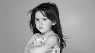 MamaPost by the Mamagers: «Ας μην βαφτίζουμε τα κακότροπα παιδιά μας "έντονες προσωπικότητες"»
