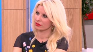 Ελένη Μενεγάκη: Η διαφωνία on air με την αρχισυντάκτριά της: Video