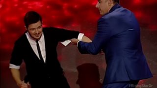 Rising Star: Η λιποθυμία του παίκτη, o τοίχος που κόλλησε, τα push-ups του Ρέμου &amp; το... φάντασμα του Voice