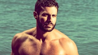 Κωνσταντίνος Βασάλος: «Στις παραλίες γίνεται ένας χαμός. Μας βλέπουν σαν ήρωες!»