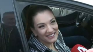 Η Ελίνα Παπίλα απάντησε στο Twitter: &quot;Πολλά πράγματα μπορεί να μοιάζουν&quot;
