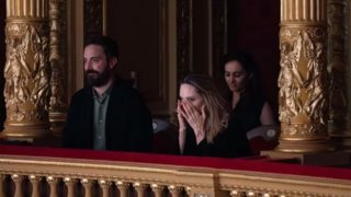 Angelina Jolie | Η έντονη συγκίνησή της σε έξοδο στη Βουδαπέστη