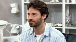 Θάνος Λέκκας: "Στην Ελλάδα υπάρχει ένας καθωσπρεπισμό που αντιστοιχεί στην Αμερική του 60 και 70"