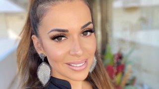 Ελένη Χατζίδου 
: Μόλις επισκέφθηκε το κομμωτήριο – Αυτό είναι το νέο της look