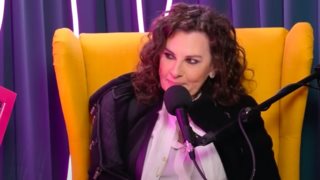 Ελευθερία Αρβανιτάκη: &quot;Τα παρακολουθώ στενά και έχω μεγάλη αγωνία, είναι τρομακτικό&quot;