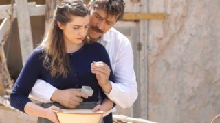 Άγριες Μέλισσες: Και δεύτερη σειρά από τους δημιουργούς του χιτ της σεζόν!