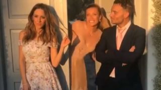 Καλομοίρα: Το δημόσιο «σ'αγαπώ» στους κουμπάρους της: Video