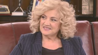 Υρώ Μανέ: «Και μετά και μετά;» | Θυμάται τις ατάκες στις πιο εμβληματικές σκηνές της καριέρας της